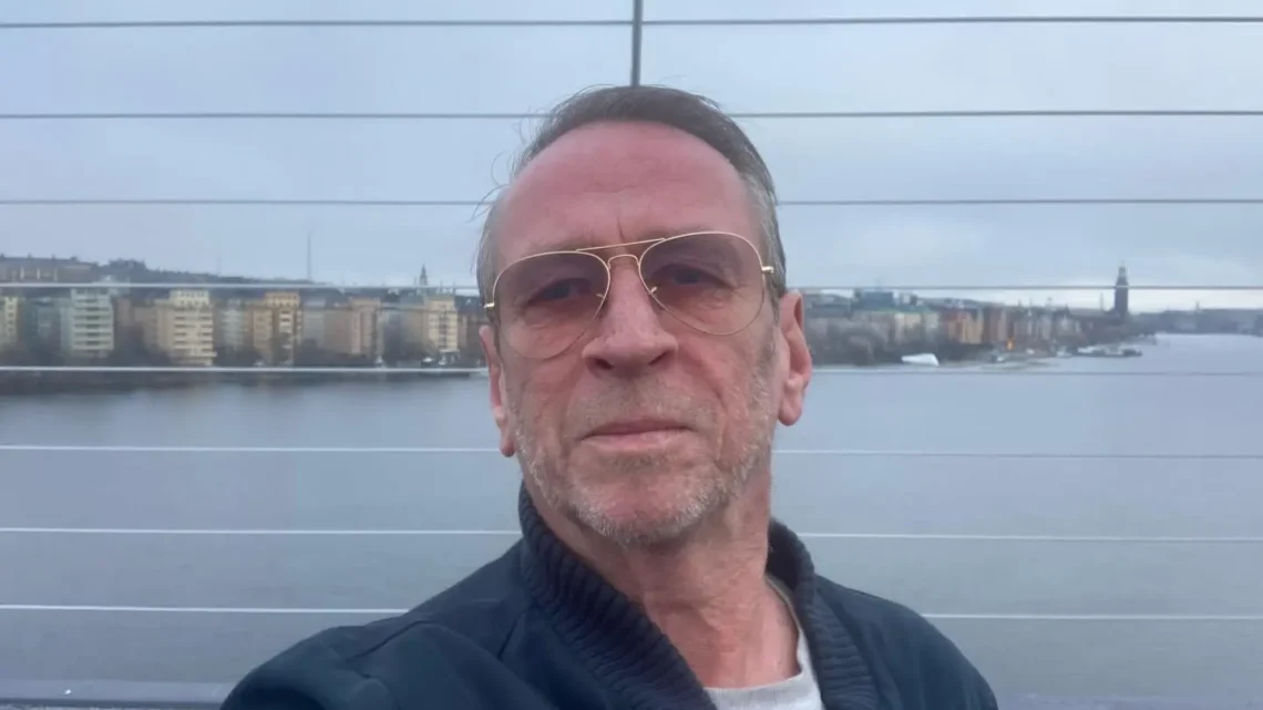 Per Holknekt Biography: Parents, Height, Ethnicity, Siblings, Net Worth, Age, Child, Wife Per Holknekt Biography: Parents, Height, Ethnicity, Siblings, Net Worth, Age, Child, Wife