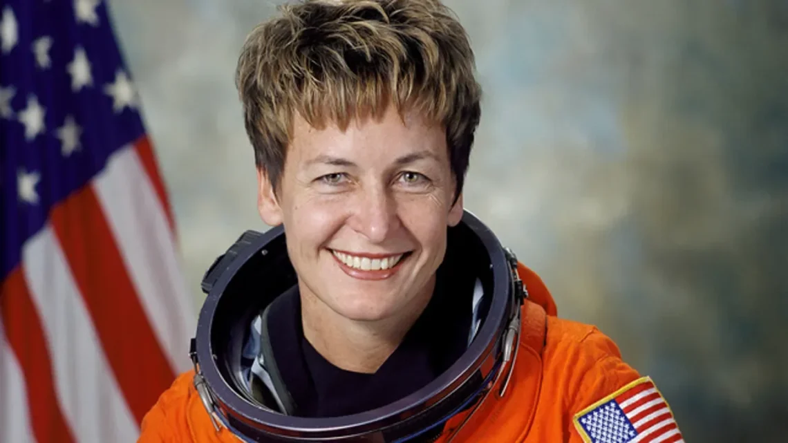 Clarence F. Sams Biography: Height, Ethnicity, Age, Net Worth, Siblings, Parents, Husband, Awards