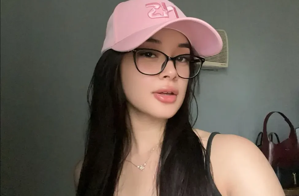 Angelica Lao Biography: Boyfriend, Brands, Movies, TV Series, Net Worth, Ethnicity, Siblings, Age, Height, Parents Angelica Lao Biography: Boyfriend, Brands, Movies, TV Series, Net Worth, Ethnicity, Siblings, Age, Height, Parents