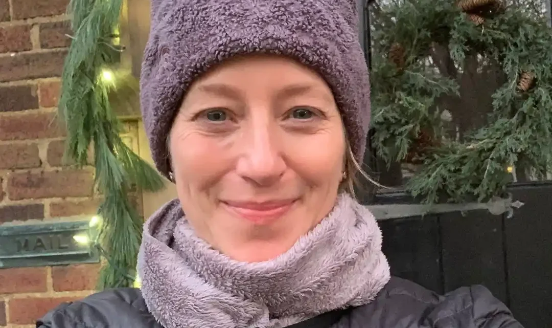Lisa Damour Biography: Age, Children, Husband, Parents, Height, Net Worth, Ethnicity, Siblings, Books Lisa Damour Biography: Age, Children, Husband, Parents, Height, Net Worth, Ethnicity, Siblings, Books