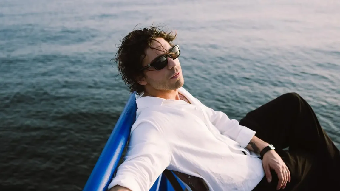 Taro Emir Tekin Biography: Ethnicity, Siblings, Net Worth, Age, Height, Parents, TV Series, Girlfriends, Movies Taro Emir Tekin Biography: Ethnicity, Siblings, Net Worth, Age, Height, Parents, TV Series, Girlfriends, Movies