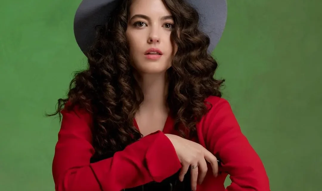 Ezgi Şenler Biography: Age, Height, Net Worth, Movies, TV Shows, Husband, Parents Ezgi Şenler Biography: Age, Height, Net Worth, Movies, TV Shows, Husband, Parents