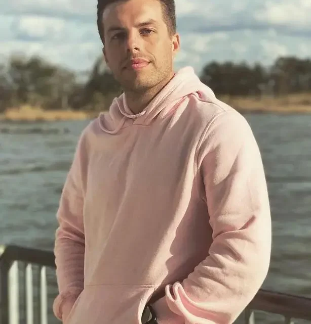 Jovi Dufren Biography: Age, Wife, Daughter, Net Worth, Yara, Instagram, Job Jovi Dufren Biography: Age, Wife, Daughter, Net Worth, Yara, Instagram, Job