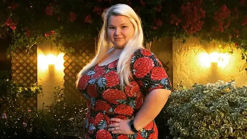 Nicole Nafziger Biography: Age, Daughter, Ex-Fiancé, Net Worth, Height, Weight Loss, Parents Nicole Nafziger Biography: Age, Daughter, Ex-Fiancé, Net Worth, Height, Weight Loss, Parents