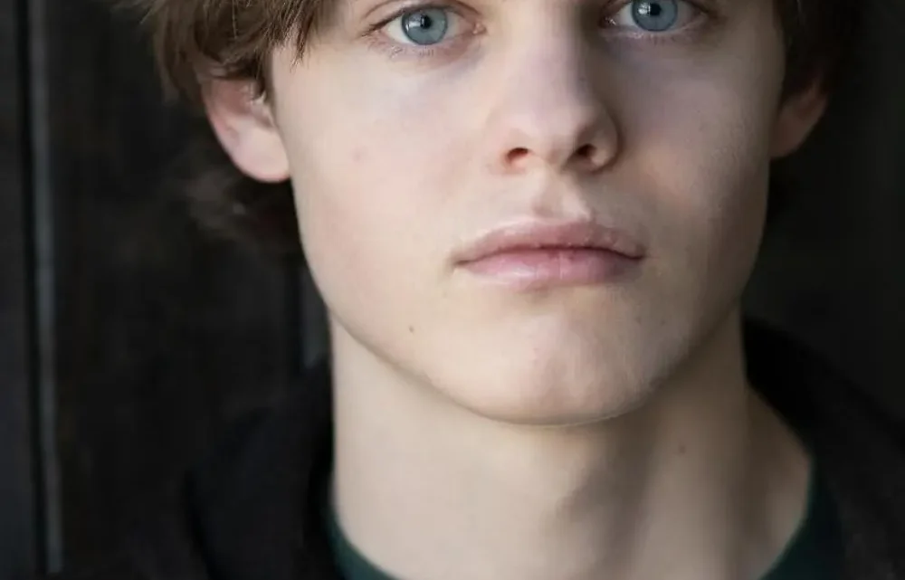 Nicholas Crovetti Biography: Age, Twin Brother, Height, Net Worth, Movies & TV Shows, Instagram Nicholas Crovetti Biography: Age, Twin Brother, Height, Net Worth, Movies & TV Shows, Instagram