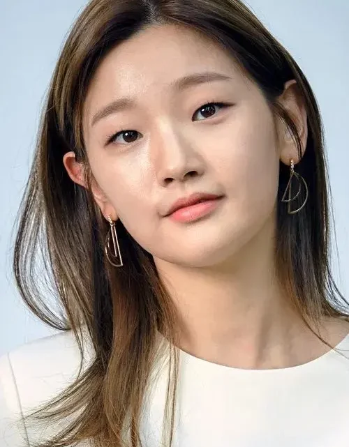 Park So-dam Biography: Husband, Age, Height, Net Worth, Movies & TV Shows, Parasite Park So-dam Biography: Husband, Age, Height, Net Worth, Movies & TV Shows, Parasite