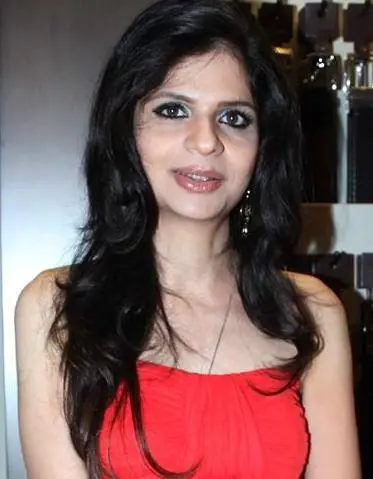 Saba Ali Khan Biography: Age, Husband, Net Worth, Parents, Siblings, Height, Jewellery Saba Ali Khan Biography: Age, Husband, Net Worth, Parents, Siblings, Height, Jewellery