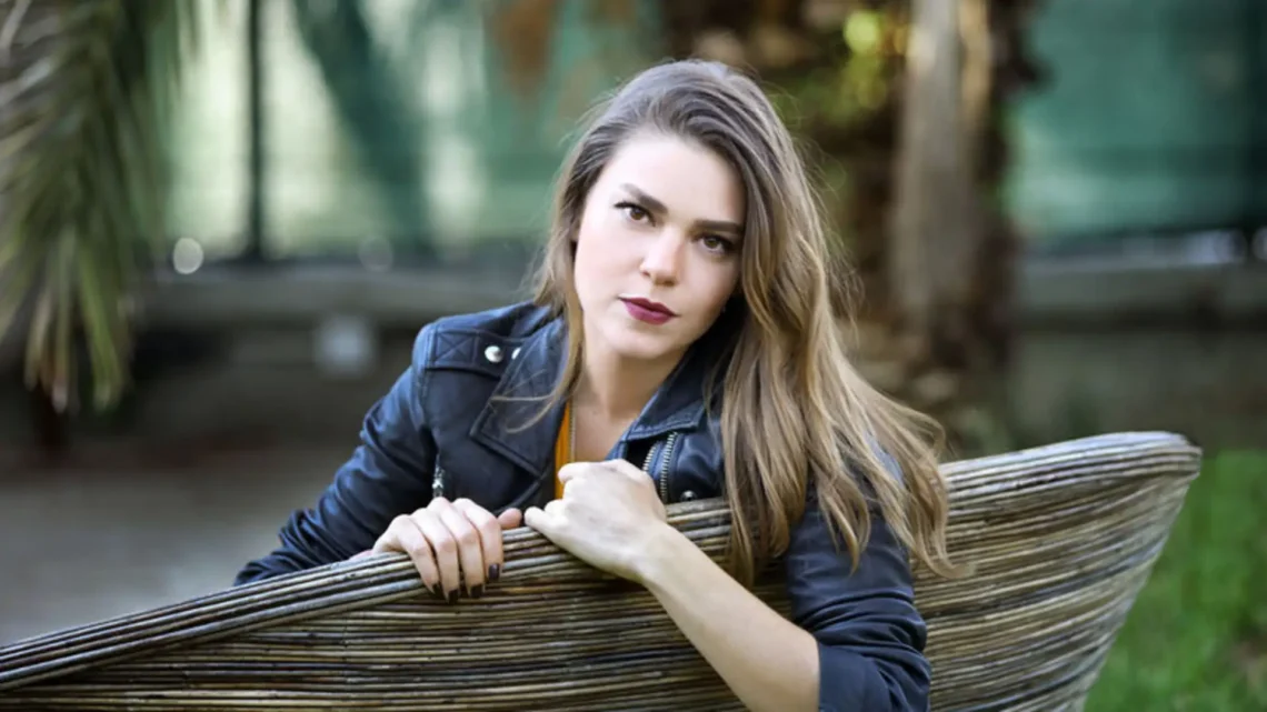 Aslı Enver Biography: Age, Husband, Children, Net Worth, Height, TV Shows, Movies, Career Aslı Enver Biography: Age, Husband, Children, Net Worth, Height, TV Shows, Movies, Career