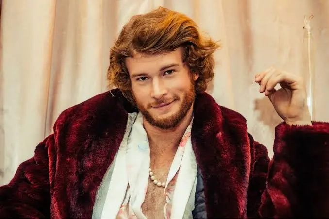 Yung Gravy Biography: Age, Net Worth, Girlfriend, Height, Songs, Parents, Real Name Yung Gravy Biography: Age, Net Worth, Girlfriend, Height, Songs, Parents, Real Name
