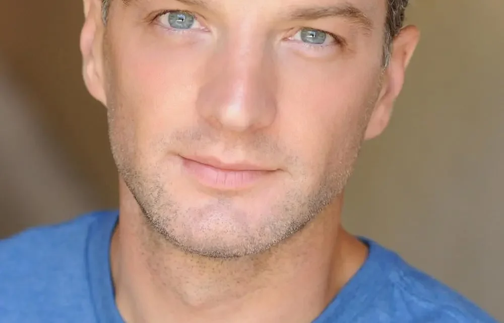 Euan Morton Biography: Age, Net Worth, Broadway Shows, Height, Husband, Son, Movies & TV Shows Euan Morton Biography: Age, Net Worth, Broadway Shows, Height, Husband, Son, Movies & TV Shows