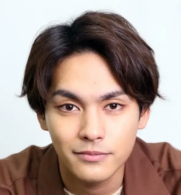 Yagira Yuya Biography: Wife, Age, Net Worth, Movies, Height, Parents, Cannes Award, Daughter Yagira Yuya Biography: Wife, Age, Net Worth, Movies, Height, Parents, Cannes Award, Daughter