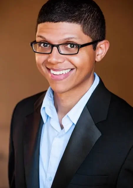 Tay Zonday Biography: Age, Net Worth, Wife, Height, Real Name, Chocolate Rain, YouTube Tay Zonday Biography: Age, Net Worth, Wife, Height, Real Name, Chocolate Rain, YouTube