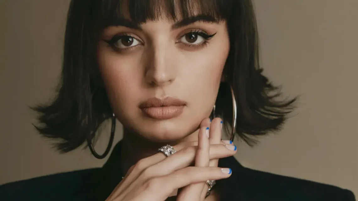 Rebecca Black Biography: Girlfriend, Age, Net Worth, Songs, Height, Friday, Parents Rebecca Black Biography: Girlfriend, Age, Net Worth, Songs, Height, Friday, Parents