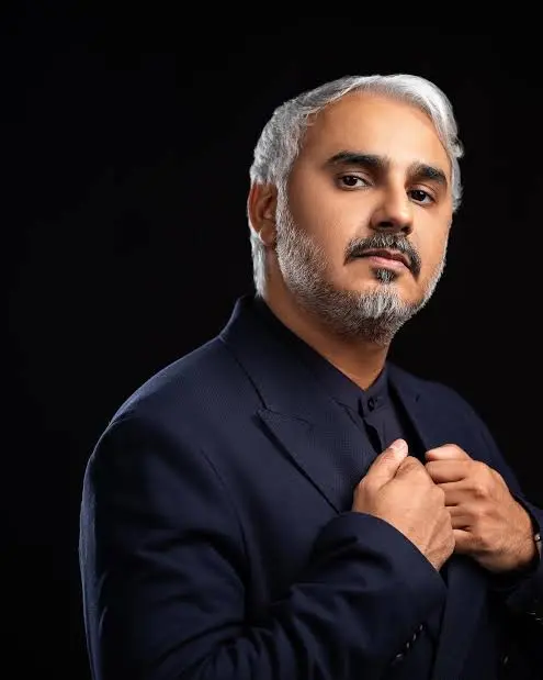 Bader Saleh Biography: Age, Net Worth, Wife, Height, YouTube, EyshElly, MBC, Instagram Bader Saleh Biography: Age, Net Worth, Wife, Height, YouTube, EyshElly, MBC, Instagram