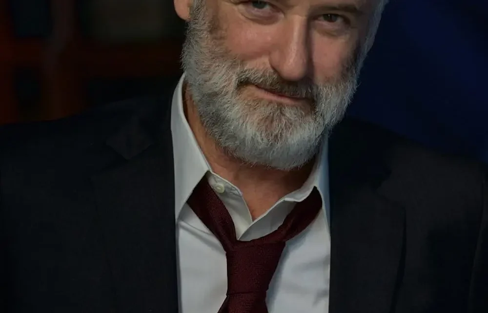 Bill Pullman Biography: Age, Wife, Movies & TV Shows, Net Worth, Height, Children, Parents