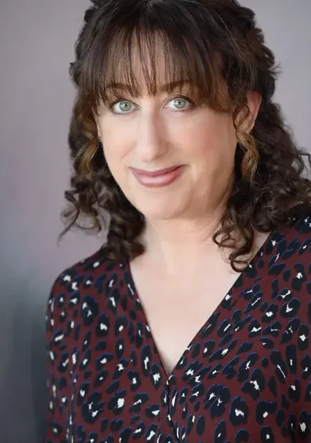 Beth Hall Biography: Age, Husband, Movies & TV Shows, Net Worth, Height, Children, Poker Beth Hall Biography: Age, Husband, Movies & TV Shows, Net Worth, Height, Children, Poker
