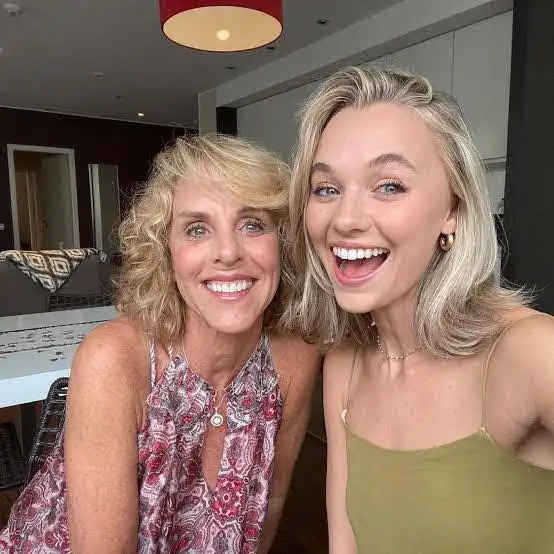 Madison Iseman’s mother, Susan Iseman Biography: Age, Husband, Children, Net Worth, Height, Career Madison Iseman’s mother, Susan Iseman Biography: Age, Husband, Children, Net Worth, Height, Career
