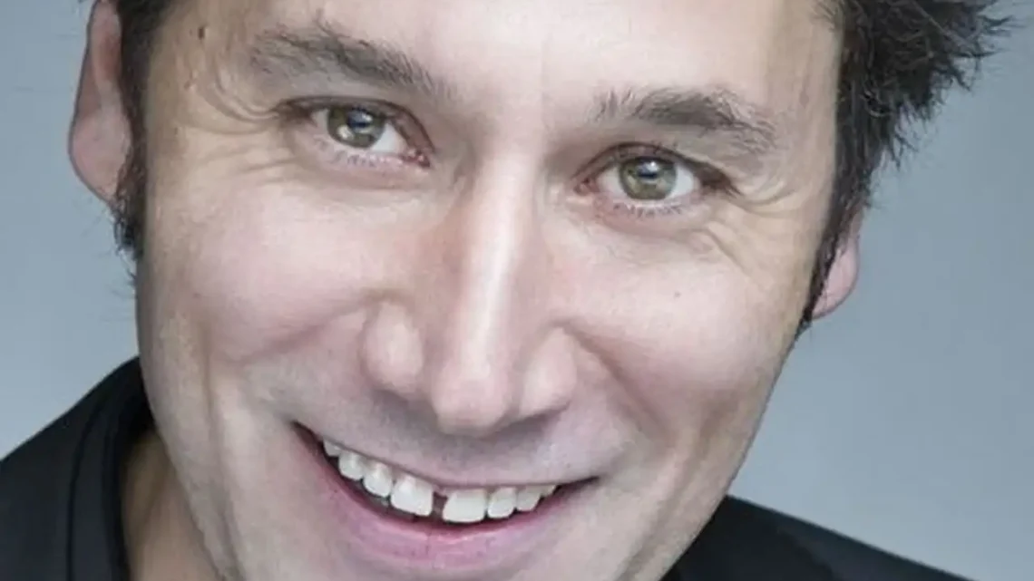 Raúl Fernández Biography: Age, Wife, Net Worth, Height, Movies & TV Shows, Education Raúl Fernández Biography: Age, Wife, Net Worth, Height, Movies & TV Shows, Education