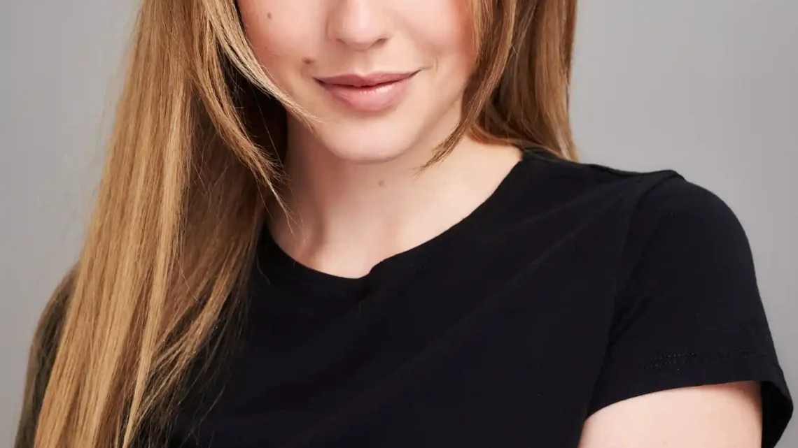 Denisse Pena Biography: Age, Boyfriend, Net Worth, Height, Parents, Sister, Movies & TV Shows Denisse Pena Biography: Age, Boyfriend, Net Worth, Height, Parents, Sister, Movies & TV Shows