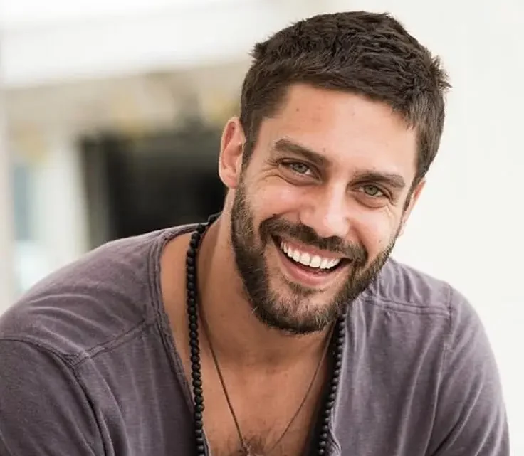 Juan Manuel Guilera Biography: Age, Wife, Net Worth, Height, Movies & TV Shows, Nationality Juan Manuel Guilera Biography: Age, Wife, Net Worth, Height, Movies & TV Shows, Nationality