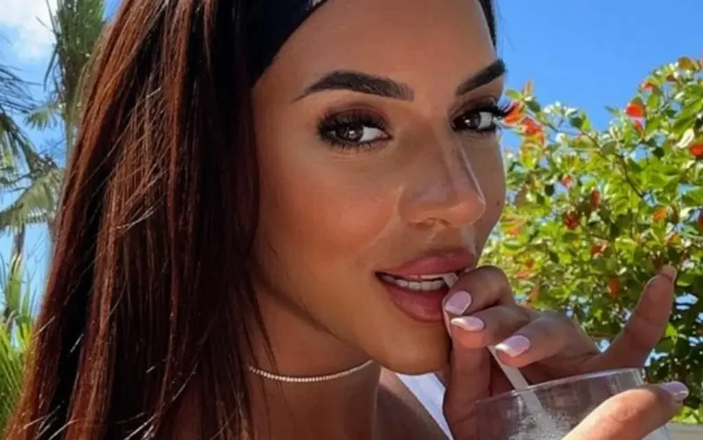 Marwa Merazka Biography: Age, Boyfriend, Net Worth, Career, TV Shows, Instagram Marwa Merazka Biography: Age, Boyfriend, Net Worth, Career, TV Shows, Instagram