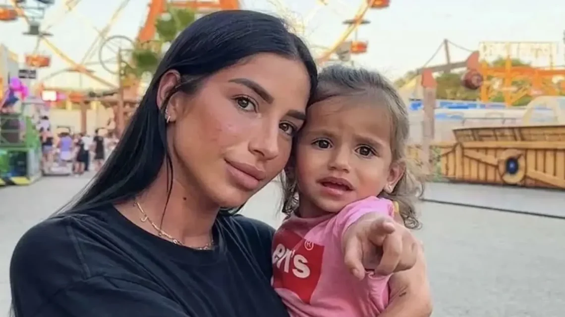 Liam Di Benedetto Biography: Age, Husband, Net Worth, Children, Father, Twins, Death Liam Di Benedetto Biography: Age, Husband, Net Worth, Children, Father, Twins, Death