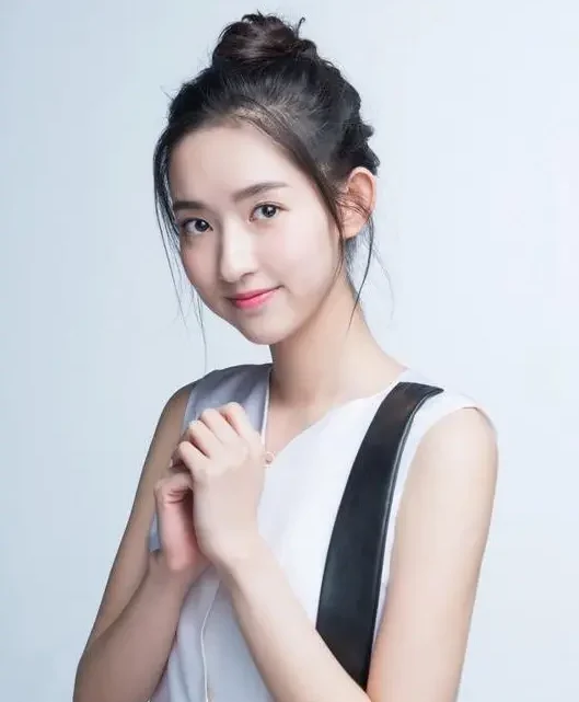 Wang Yu-wen Biography: Age, Net Worth, Height, Nationality, Husband, TV Shows, Movies, Career Wang Yu-wen Biography: Age, Net Worth, Height, Nationality, Husband, TV Shows, Movies, Career