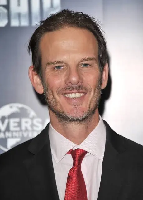 Peter Berg Biography: Age, Wife, Net Worth, Height, Children, Parents, Movies Peter Berg Biography: Age, Wife, Net Worth, Height, Children, Parents, Movies