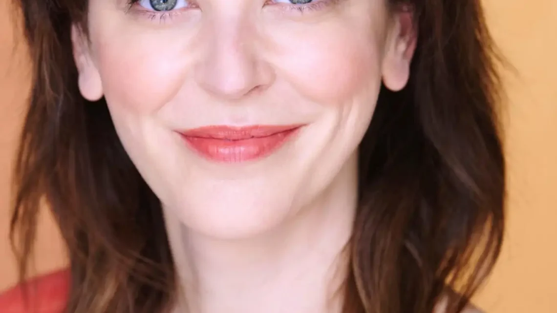 Colleen Ryan Biography: Age, Husband, Net Worth, Movies & TV Shows, Height, Children Colleen Ryan Biography: Age, Husband, Net Worth, Movies & TV Shows, Height, Children
