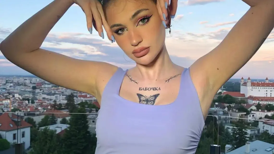 Ema Lacova Biography: Age, Daughter, Net Worth, Boyfriend, Songs, Controversy, Instagram Ema Lacova Biography: Age, Daughter, Net Worth, Boyfriend, Songs, Controversy, Instagram