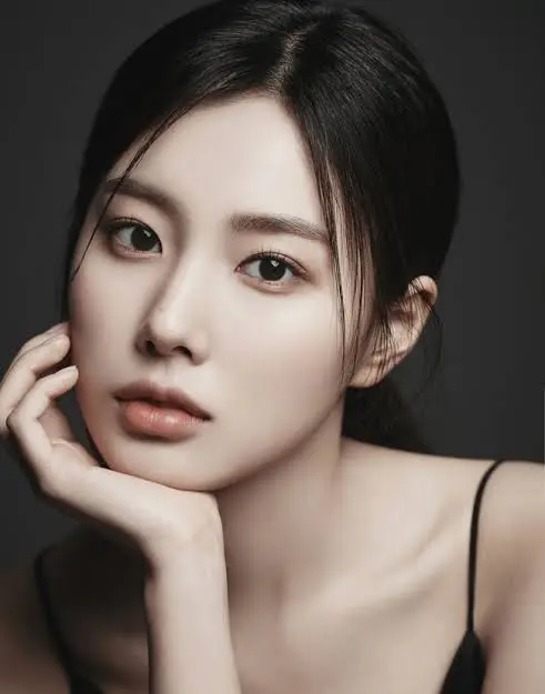 Kang Hye-won Biography: Age, Height, Net Worth, IZ*ONE, Boyfriend, Awards, Dramas Kang Hye-won Biography: Age, Height, Net Worth, IZ*ONE, Boyfriend, Awards, Dramas
