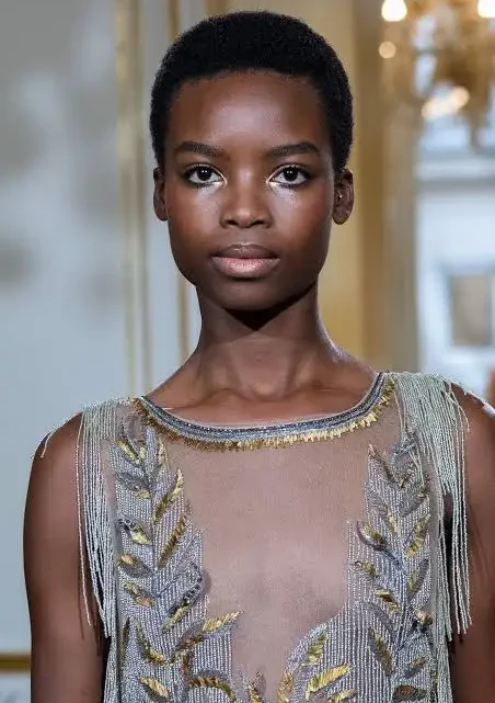 Maria Borges Biography: Age, Net Worth, Height, Daughter, Husband, Height, Baby Father Maria Borges Biography: Age, Net Worth, Height, Daughter, Husband, Height, Baby Father