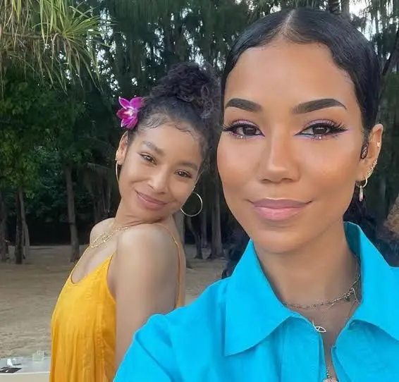 Jhené Aiko’s sister, Miyoko Chilombo Biography: Age, Net Worth, Sister, Parents, Movies, Career Jhené Aiko’s sister, Miyoko Chilombo Biography: Age, Net Worth, Sister, Parents, Movies, Career
