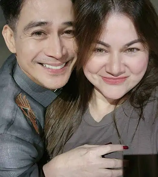 Rosanna Roces Biography: Age, Wife, Net Worth, Daughter, Movies, Son, TV Shows Rosanna Roces Biography: Age, Wife, Net Worth, Daughter, Movies, Son, TV Shows