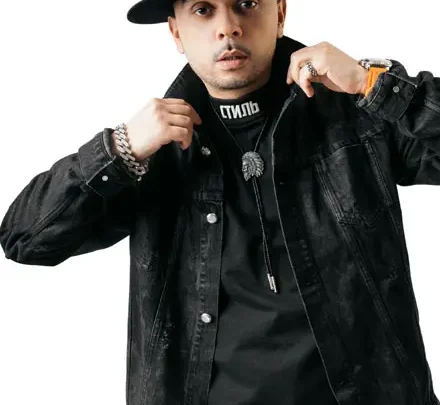 Smoky Mo Biography: Wife, Age, Net Worth, Albums, Collaborations, Real Name, Girlfriend Smoky Mo Biography: Wife, Age, Net Worth, Albums, Collaborations, Real Name, Girlfriend