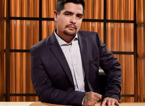 Aaron Sanchez Biography: Wife, Age, Net Worth, Son, Height, Weight, TV Shows, Restaurants Aaron Sanchez Biography: Wife, Age, Net Worth, Son, Height, Weight, TV Shows, Restaurants