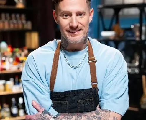 Michael Voltaggio Biography: Wife, Age, Net Worth, Restaurants, Brother, Children, TV Shows, Height