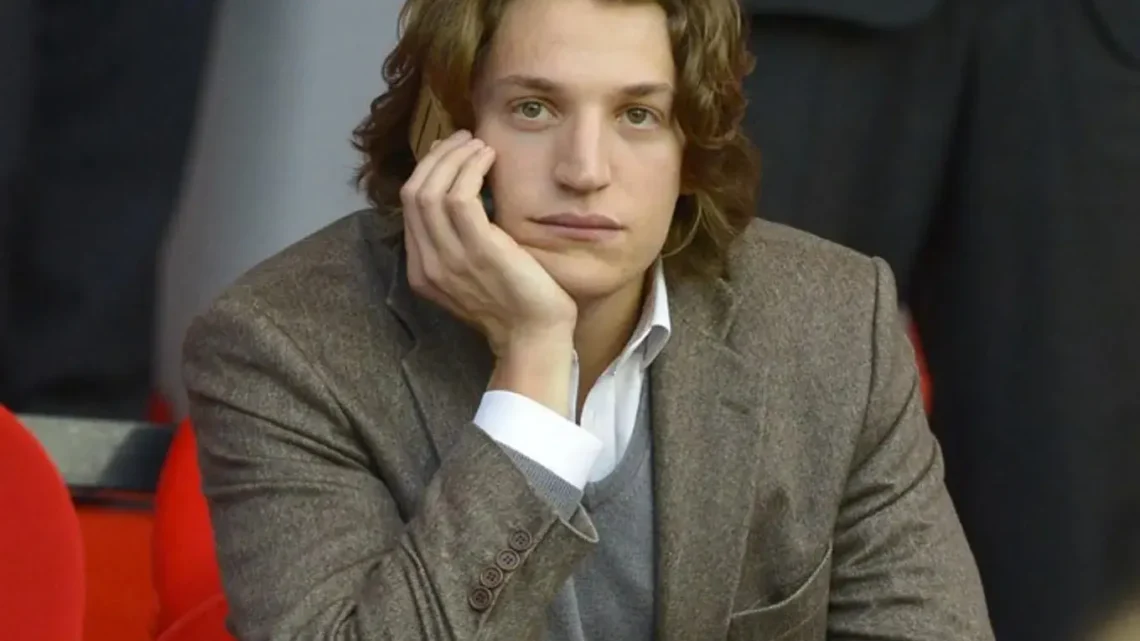 Nicolas Sarkozy’s son, Jean Sarkozy Biography: Wife, Age, Children, Net Worth, Parents, Career, Siblings Nicolas Sarkozy’s son, Jean Sarkozy Biography: Wife, Age, Children, Net Worth, Parents, Career, Siblings