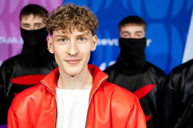 Silvester Belt Biography: Age, Net Worth, Eurovision, Luktelk, Real Name, Songs, Career Silvester Belt Biography: Age, Net Worth, Eurovision, Luktelk, Real Name, Songs, Career