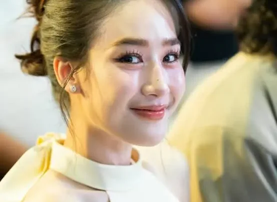 Naw Phaw Eh Htar Biography: Age, Parents, Net Worth, Career, Siblings, Awards, Controversy