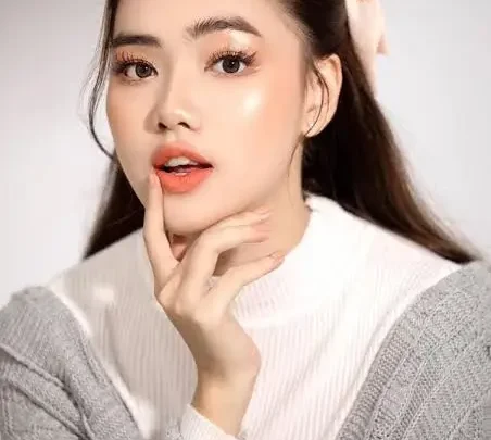 Yoon Yoon Biography: Age, Net Worth, Height, Real Name, Grandmother, Awards, Career, Instagram