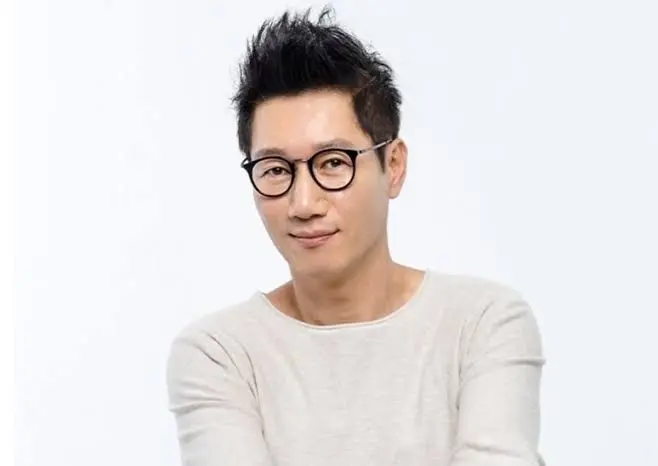 Ji Suk-jin Biography: Age, Wife, Net Worth, Running Man, Height, Son, Awards, Career