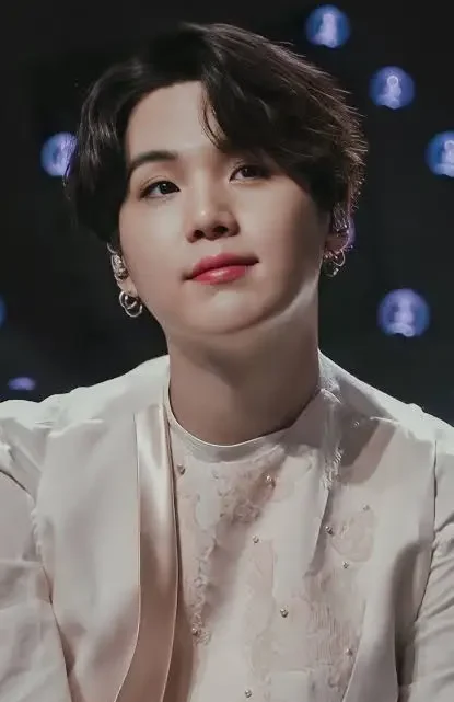 Suga Biography: Age, Real Name, Brother, Net Worth, Height, Weight, BTS, Awards, Controversy Suga Biography: Age, Real Name, Brother, Net Worth, Height, Weight, BTS, Awards, Controversy