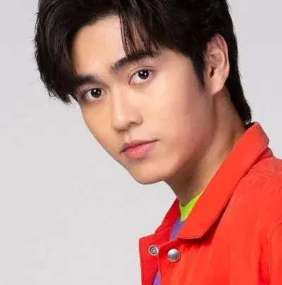 Tharatorn Jantharaworakarn Biography: Age, Net Worth, Height, Weight, Career, Education, Engineering