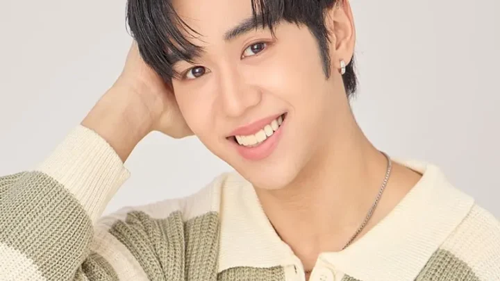 Thanawin Teeraphosukarn Biography: Age, Real Name, Net Worth, Height, Weight, Series, GMMTV Thanawin Teeraphosukarn Biography: Age, Real Name, Net Worth, Height, Weight, Series, GMMTV