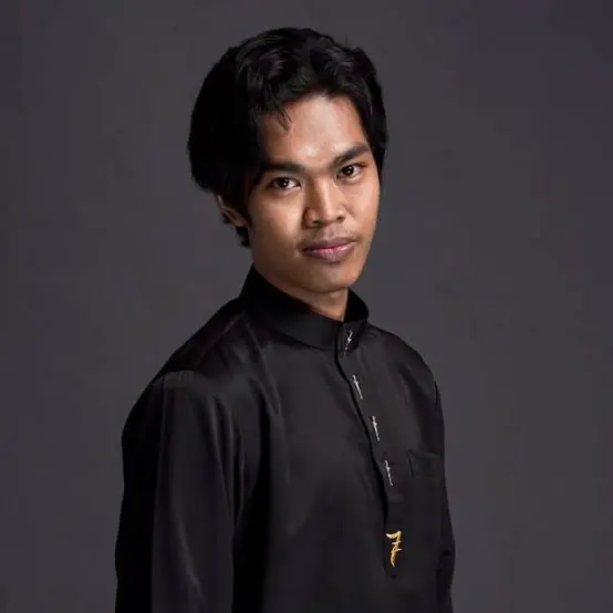 XK Penjahat Biography: Real Name, Age, Wife, Net Worth, YouTube, Team Bosskurr XK Penjahat Biography: Real Name, Age, Wife, Net Worth, YouTube, Team Bosskurr