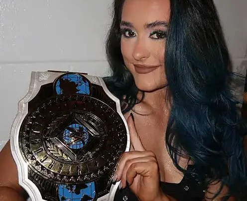 Lyra Valkyria Biography: Age, Fiancé, Net Worth, Height, Parents, Championships, Brother