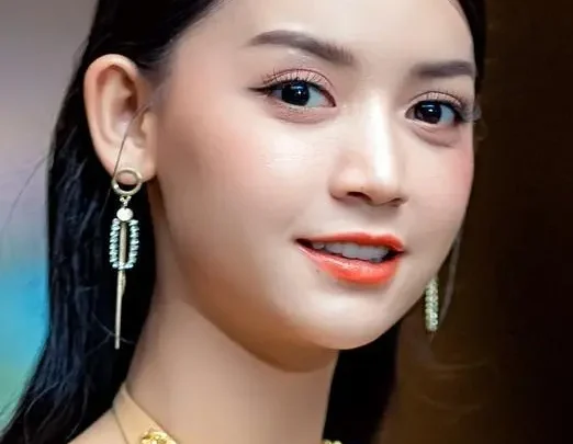 Khin Wint Wah Biography: Age, Net Worth, Height, Real Name, Parents, Miss Supranational, Career, Awards Khin Wint Wah Biography: Age, Net Worth, Height, Real Name, Parents, Miss Supranational, Career, Awards