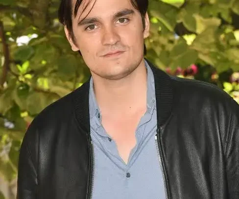 Alain Delon’s son, Alain-Fabien Delon Biography: Girlfriend, Age, Daughter, Net Worth, Parents, Siblings, Career, Novel Alain Delon’s son, Alain-Fabien Delon Biography: Girlfriend, Age, Daughter, Net Worth, Parents, Siblings, Career, Novel