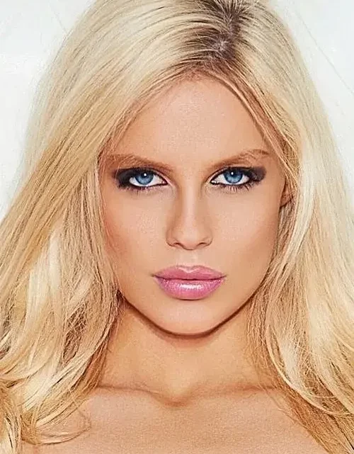 Amber Sienna Biography: Age, Height, Net Worth, Movies, Instagram, Awards, Playboy Amber Sienna Biography: Age, Height, Net Worth, Movies, Instagram, Awards, Playboy